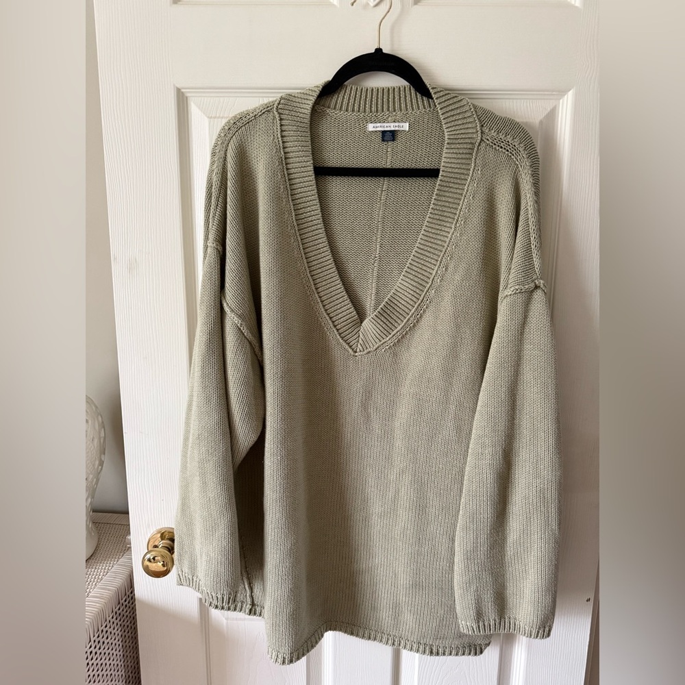 American Eagle Outfitters Beige Knit Sweater